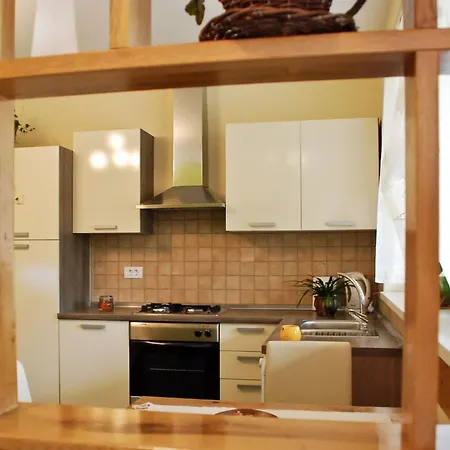 Nettes In Mit Eigener Terrasse By Interhome Prázdninový dům *