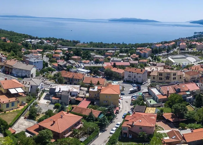 Nettes In Mit Eigener Terrasse By Interhome 別荘 *